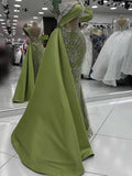 GOD MAJOR 1Olive Green Satin Cape Evening Gown